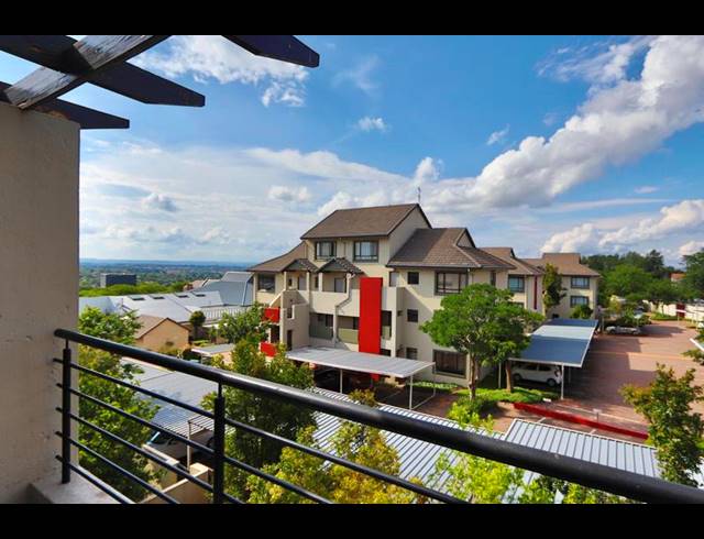 1 BEDROOM PROPERTY TO RENT IN LONEHILL